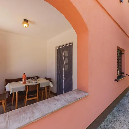 Amazing In With Kitchen